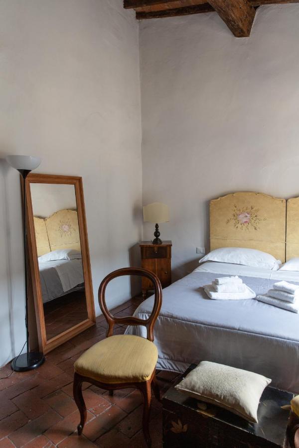 Comfy Apartment Near Palazzo Pitti Florence Exterior photo
